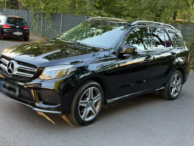 Gebraucht Mercedes GLE350 AMG line 258 PS (189 kW) 2017 Schwarz SUV