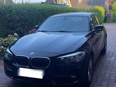 Gebraucht BMW 118 Advantage 136 PS (100 kW) 2018 Schwarz Kleinwagen