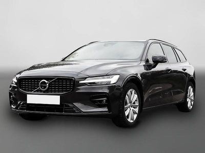 Grau Gebraucht 2025 Volvo V60 Plus Kombi | 39.390 € (Fairer Preis)