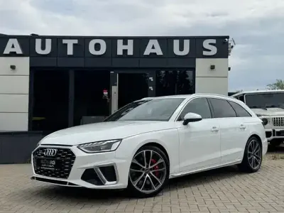 Używany Audi S4 Sport 341 KM (250 kW) 2023 Biały Kombi