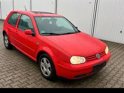 Rot Gebraucht 2001 VW Golf IV Kleinwagen | 1.200 € (Fairer Preis)
