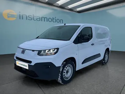 Neu Fiat Doblò 131 PS (96 kW) 2025 Weiß Van / Kleinbus