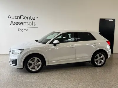 Gebraucht Audi Q2 Sport 116 PS (85 kW) 2018 Weiß SUV