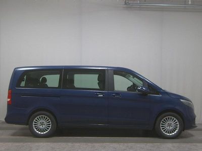 Blau Gebraucht 2019 Mercedes V250 Van / Kleinbus | 22.650 € (Superpreis)