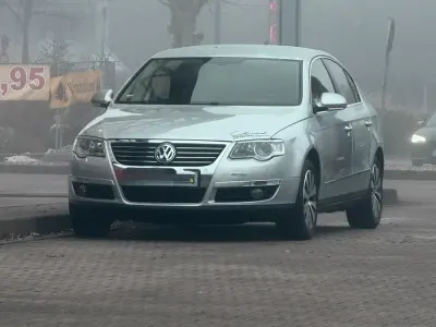 Gebraucht VW Passat 140 PS (102 kW) 2009 Silber Limousine