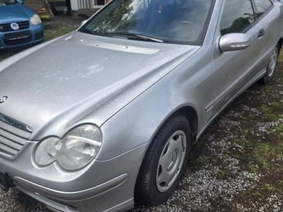 Mercedes C180