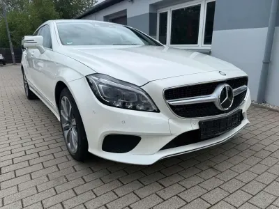 Gebraucht Mercedes CLS350 252 PS (185 kW) 2014 Diamantweiss Kombi