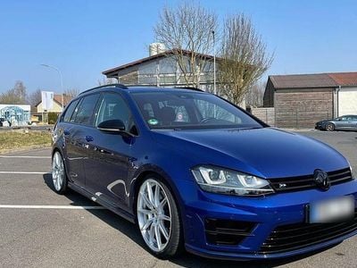 Usata VW Golf VII R 300 CV (220 kW) 2016 Blu Station wagon