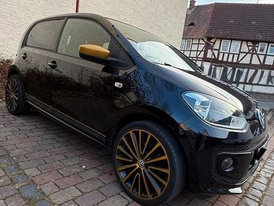 Usata VW up! 75 CV (55 kW) 2016 Nero Utilitaria