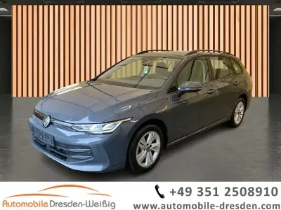Używany VW Golf VIII Life 116 KM (85 kW) 2025 Szary Kombi