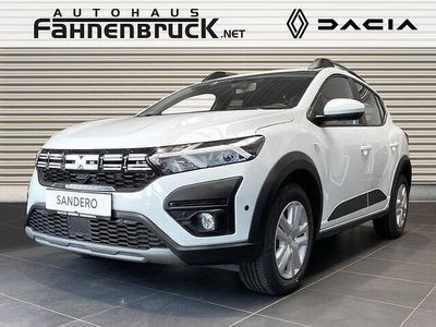 Arktisweiß Gebraucht 2024 Dacia Sandero Expression Kleinwagen | 18.100 € (Fairer Preis)
