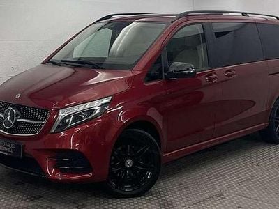 Gebraucht Mercedes V300 AMG 237 PS (174 kW) 2021 Rot Van / Kleinbus