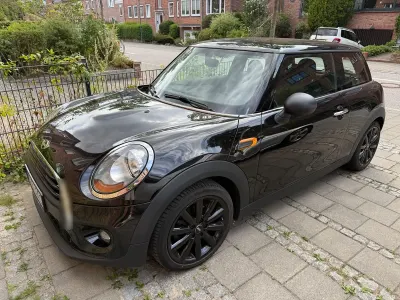 Gebraucht Mini ONE 102 PS (75 kW) 2018 Schwarz Kleinwagen