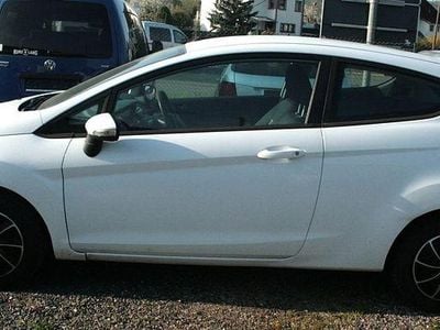 Second-hand Ford Fiesta Trend 60 CP (44 kW) 2010 Alb Hatchback