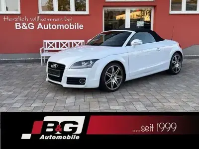 Gebraucht Audi TT Roadster Comfort 160 PS (117 kW) 2012 Weiß Cabrio