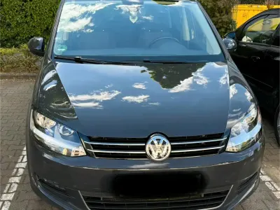 Gebraucht VW Sharan 150 PS (110 kW) 2020 Grau Van / Kleinbus