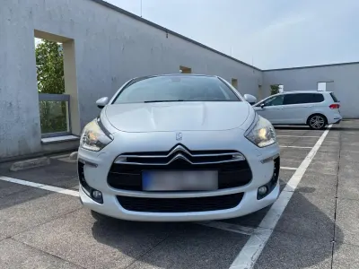 Gebraucht Citroën DS5 Sport Chic 163 PS (119 kW) 2012 Weiß Kleinwagen