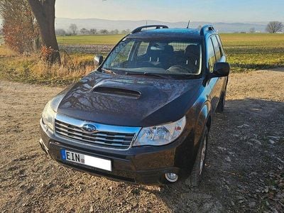 Gebraucht Subaru Forester Comfort 147 PS (108 kW) 2010 Grau SUV