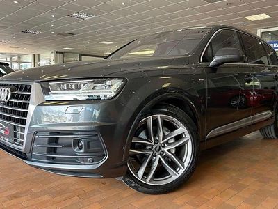 Gebraucht Audi Q7 S-Line 272 PS (200 kW) 2015 Grau SUV