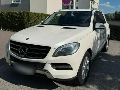 Gebraucht Mercedes ML350 258 PS (189 kW) 2013 Weiß SUV
