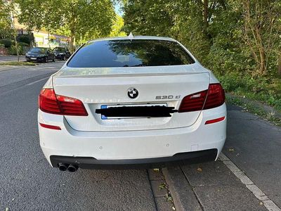 Weiß Gebraucht 2014 BMW 530 Sport Line Limousine | 19.000 € (Teuer)