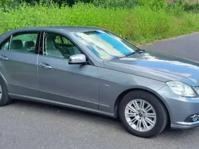 Gebraucht Mercedes C220 Elegance 170 PS (125 kW) 2009 Grau Limousine