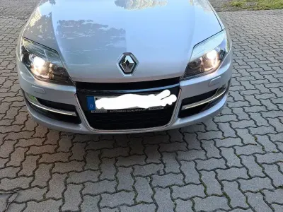 Gebraucht Renault Laguna GrandTour Bose Edition 110 PS (80 kW) 2014 Grau Kombi