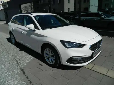 Second-hand Seat Leon Style 131 CP (96 kW) 2023 Alb Break