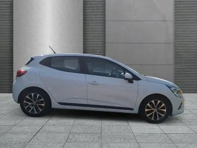 Gebraucht Renault Clio Zen 91 PS (66 kW) 2021 Weiß Kleinwagen