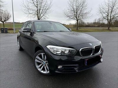 Gebraucht BMW 116 Sport Line 109 PS (80 kW) 2015 Schwarz Kleinwagen