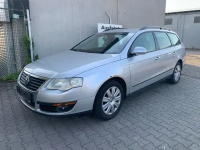Gebraucht VW Passat 102 PS (75 kW) 2009 Silber Kombi