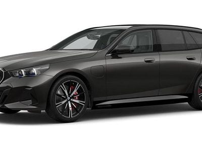 Second-hand BMW 550e Comfort Edition 489 CP (359 kW) 2025 Gri Break