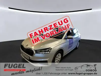 Gebraucht Skoda Fabia Active 95 PS (69 kW) 2022 Brilliantsilber metallic Kleinwagen