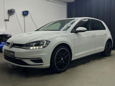 Gebraucht VW Golf VII 116 PS (85 kW) 2019 Weiß Limousine