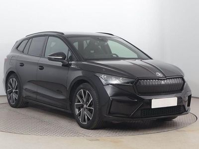 Schwarz Gebraucht 2022 Skoda Enyaq iV SUV | 31.178 € (Fairer Preis)
