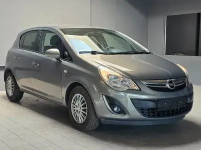 Używany Opel Corsa Satellite 87 KM (63 kW) 2011 Szary Hatchback