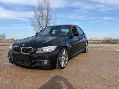 Gebraucht BMW 325 Sport Line 218 PS (160 kW) 2012 Schwarz Limousine