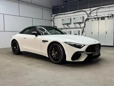 Gebraucht Mercedes SL63 AMG AMG 585 PS (430 kW) 2024 Weiß Cabrio