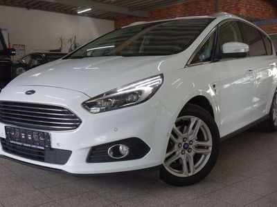 gebraucht Ford S-MAX -Titanium-2.0TDCI-132KW-LED-AHK-7 Sitze