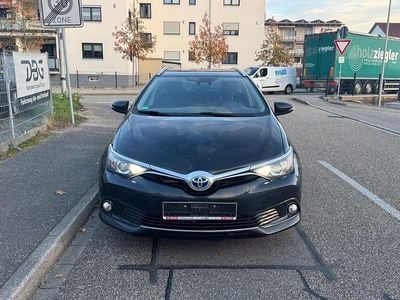 Toyota Auris Touring Sports