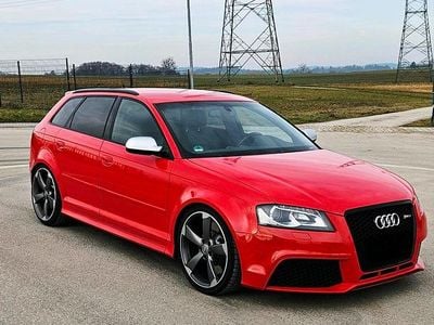 Rot Gebraucht 2013 Audi RS3 Limousine | 34.999 €