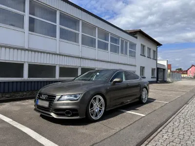 Gebraucht Audi A7 Sportback Exclusive 245 PS (180 kW) 2011 Beige Kleinwagen
