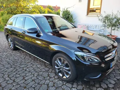 Gebraucht Mercedes C220 Avantgarde 170 PS (125 kW) 2017 Schwarz Kombi