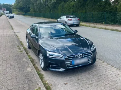 Gebraucht Audi A5 Sportback Comfort 190 PS (139 kW) 2017 Grau Kleinwagen