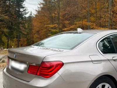 Brugt BMW 740 306 HK (225 kW) 2011 Guld Sedan