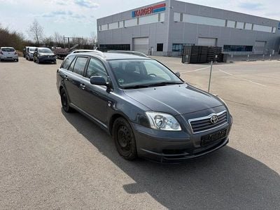 Gebraucht Toyota Avensis Executive 177 PS (130 kW) 2005 Grau Kombi