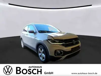 Usado VW T-Cross Style 110 CV (80 kW) 2022 Gris SUV