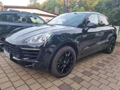 Gebraucht Porsche Macan S 258 PS (189 kW) 2015 Tiefschwarz (metallic) SUV