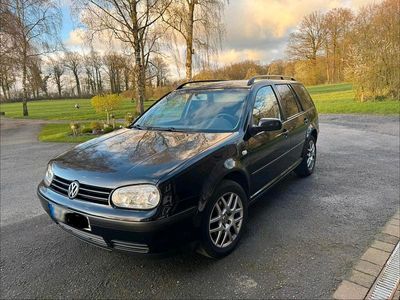 Usata VW Golf IV 101 CV (74 kW) 2002 Nero Station wagon