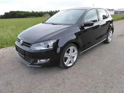Gebraucht VW Polo Highline 105 PS (77 kW) 2010 Deep black perleffekt Kleinwagen
